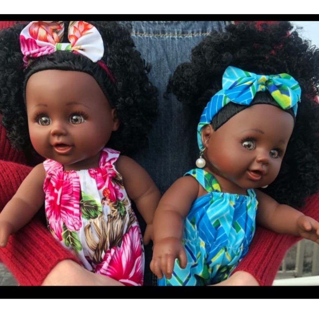 Vaness Poupée afro-americaine